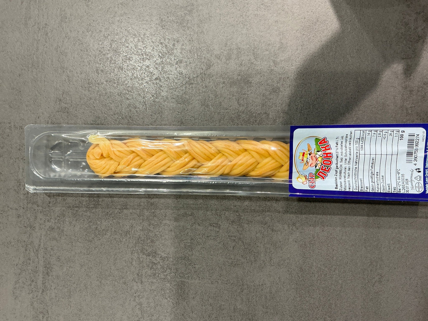 Geräucherter Zopfkäse Lang 100g | Сыр косичка копченая длинная